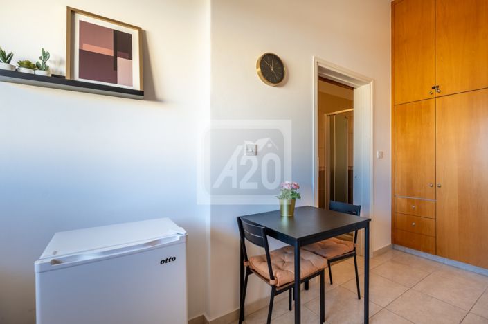 Image No.10-1 Bed Apartment for sale