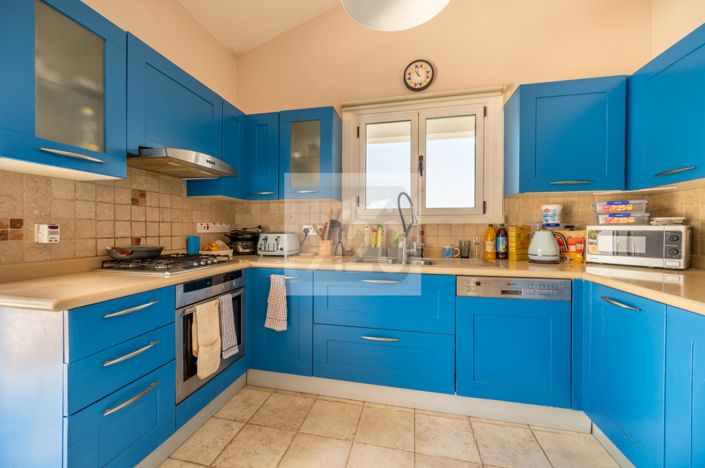 Image No.16-2 Bed Bungalow for sale