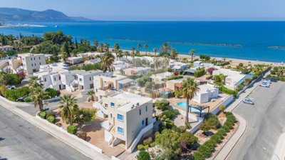 Apartment For Sale  in  Latchi