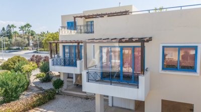 Apartment For Sale  in  Latchi