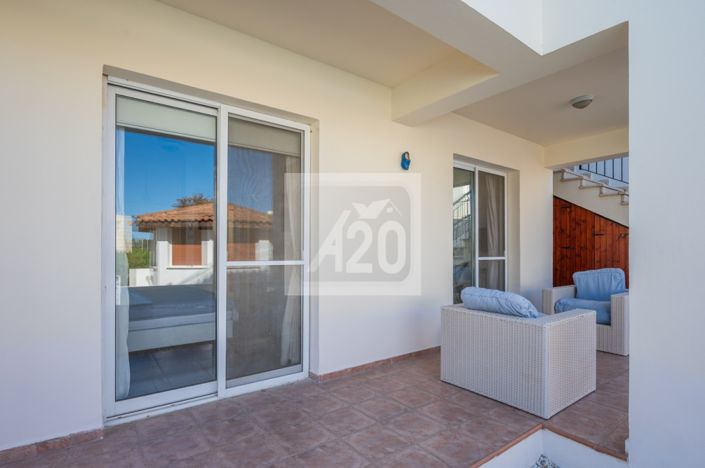 Image No.23-2 Bed Apartment for sale