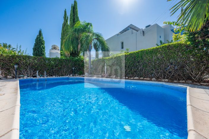 Image No.30-3 Bed Villa for sale