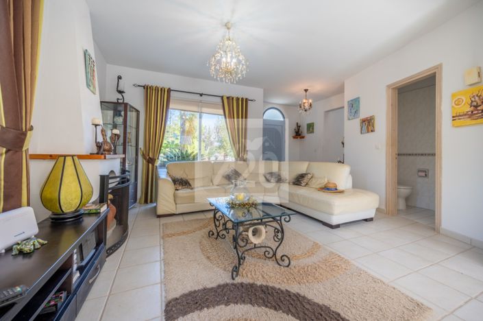 Image No.10-3 Bed Villa for sale