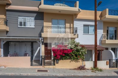 Town House For Sale  in  Prodromi