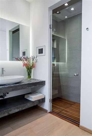 Image No.26-6 Bed Villa for sale