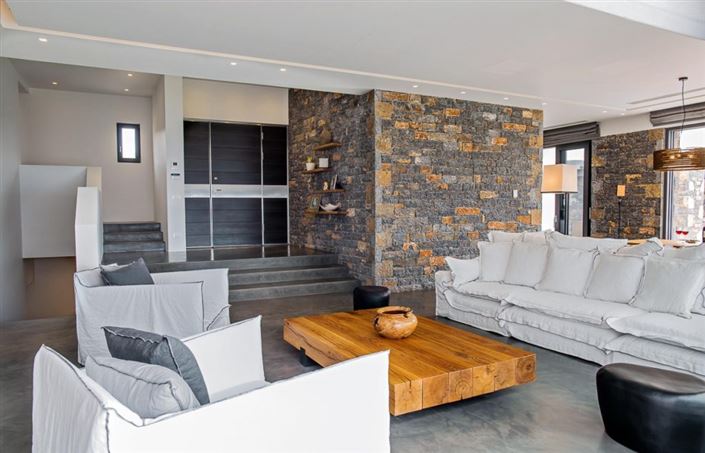 Image No.7-6 Bed Villa for sale