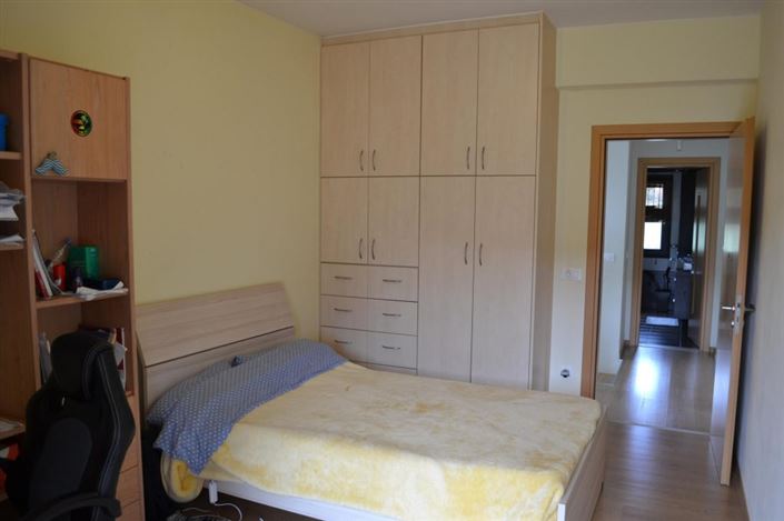 Image No.17-4 Bed House for sale