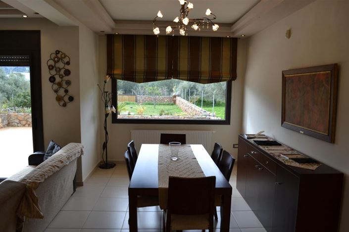 Image No.9-4 Bed House for sale