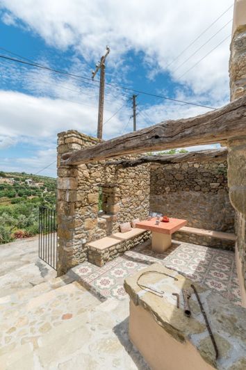 Image No.18-2 Bed House for sale