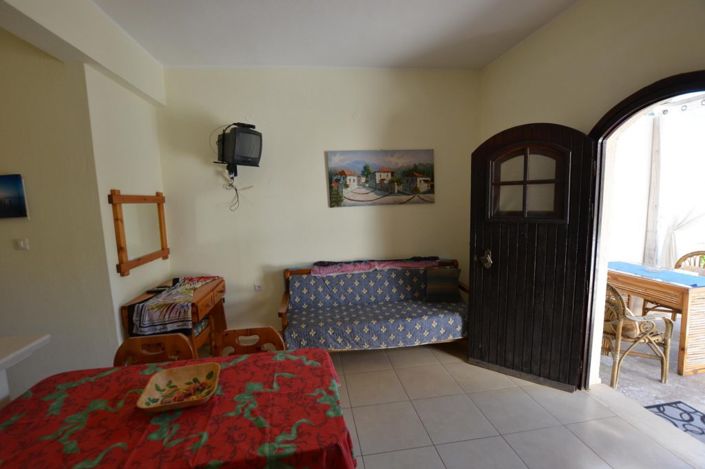 Image No.7-9 Bed Bungalow for sale