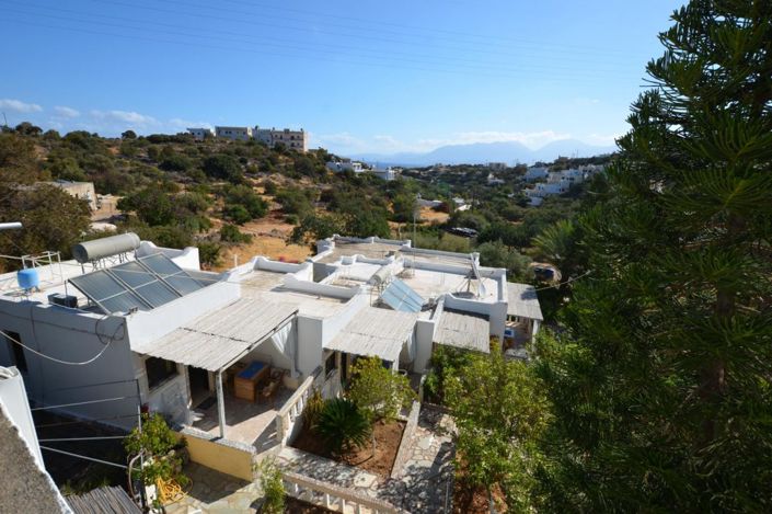 Image No.10-9 Bed Bungalow for sale