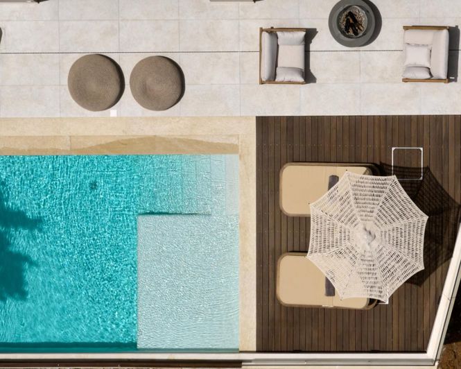 Image No.2-6 Bed Villa for sale