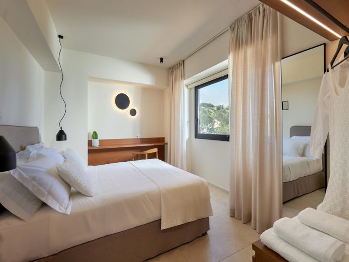 Image No.20-6 Bed Villa for sale