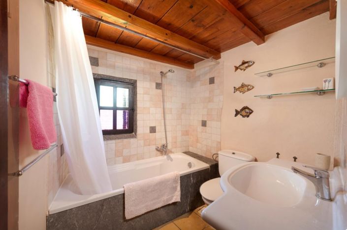 Image No.13-3 Bed Village House for sale