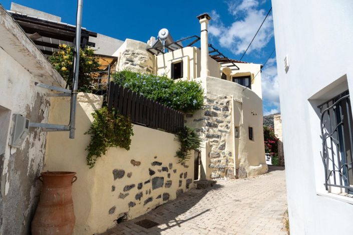 Image No.20-3 Bed Village House for sale