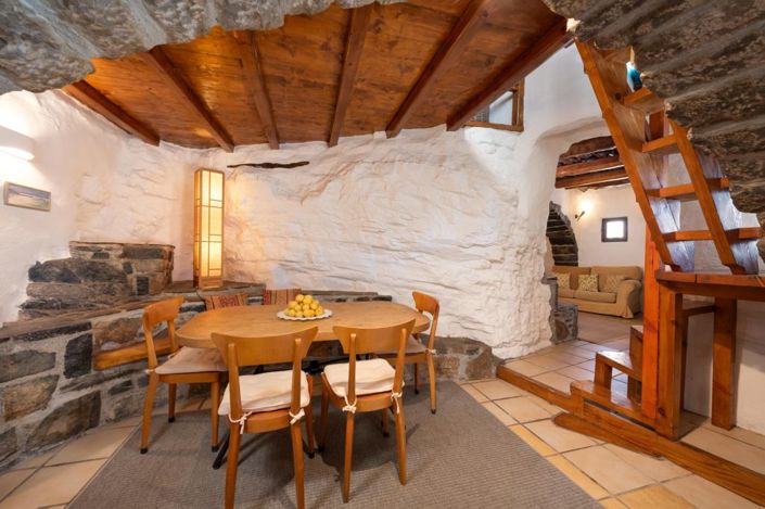 Image No.8-3 Bed Village House for sale