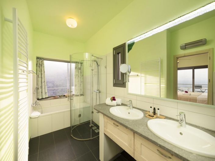 Image No.11-5 Bed Villa for sale