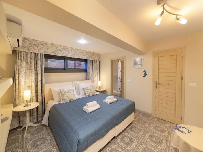 Image No.16-5 Bed Villa for sale