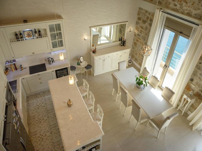 Image No.12-2 Bed House for sale