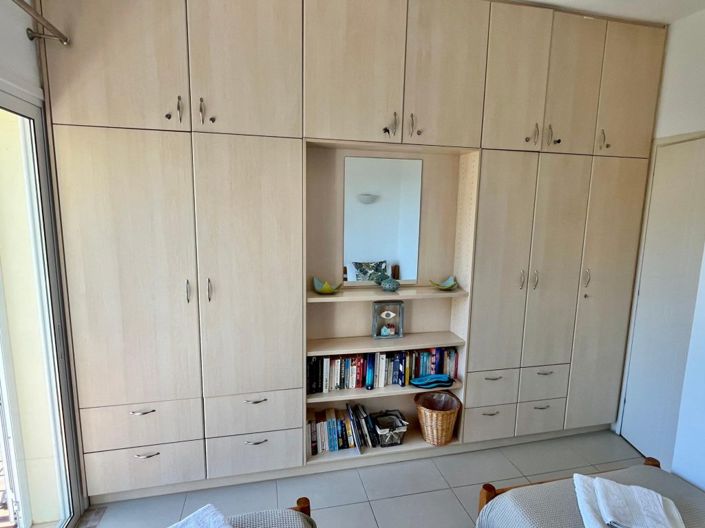 Image No.15-2 Bed Villa for sale