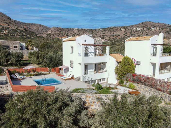 Image No.1-3 Bed Villa for sale