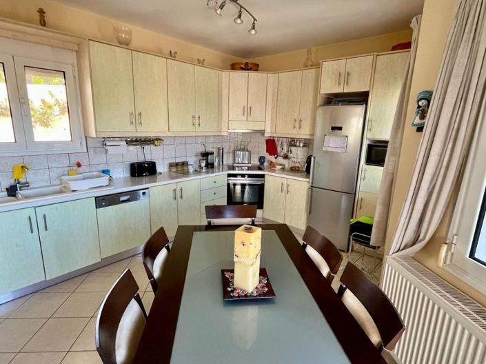 Image No.7-2 Bed House for sale