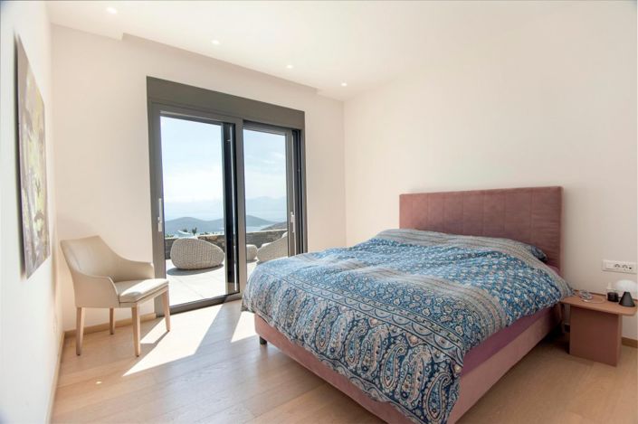 Image No.19-4 Bed Villa for sale