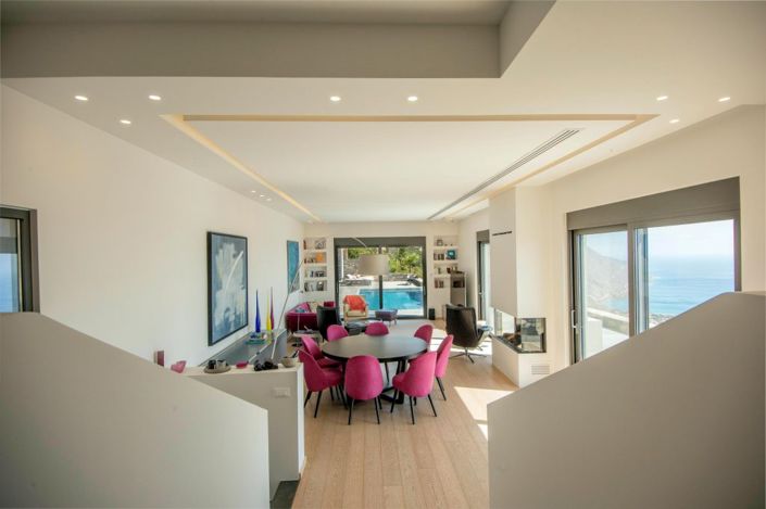 Image No.6-4 Bed Villa for sale