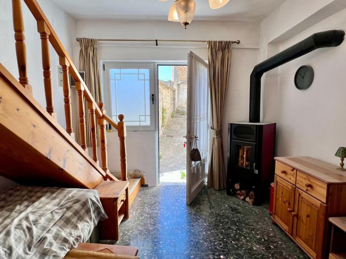 Image No.6-2 Bed Village House for sale