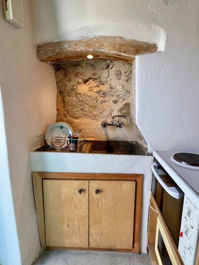 Image No.12-1 Bed House for sale