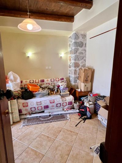 Image No.17-3 Bed House for sale