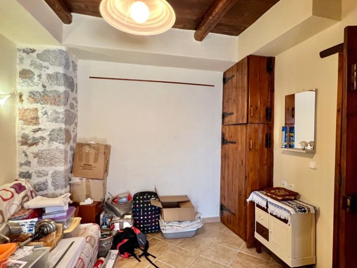 Image No.19-3 Bed House for sale