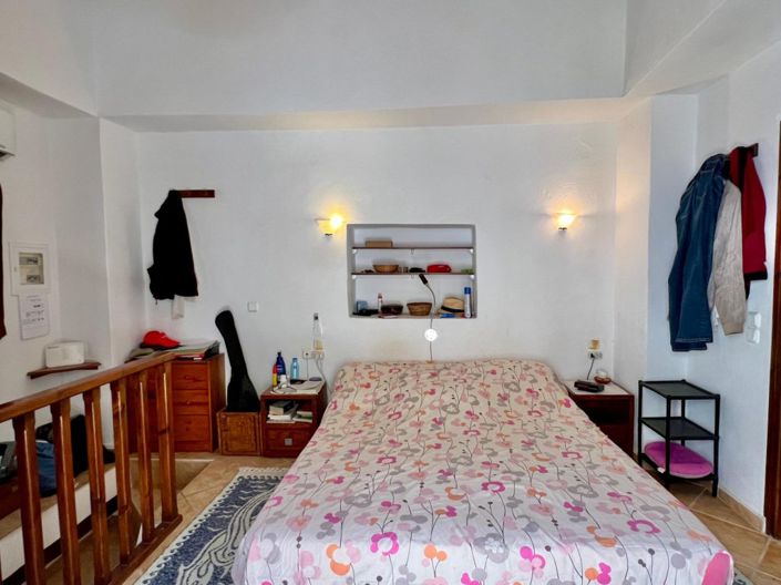 Image No.28-3 Bed House for sale