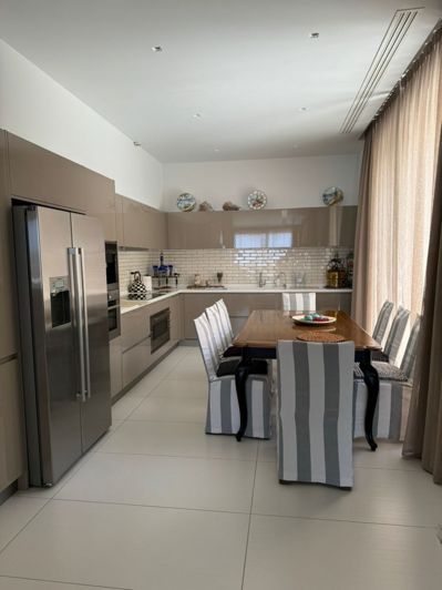 Image No.7-6 Bed Villa for sale