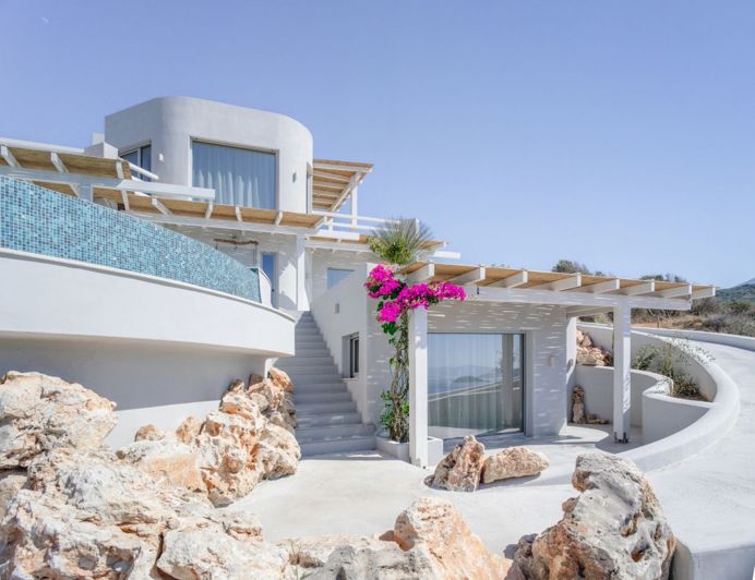 Image No.3-4 Bed Villa for sale