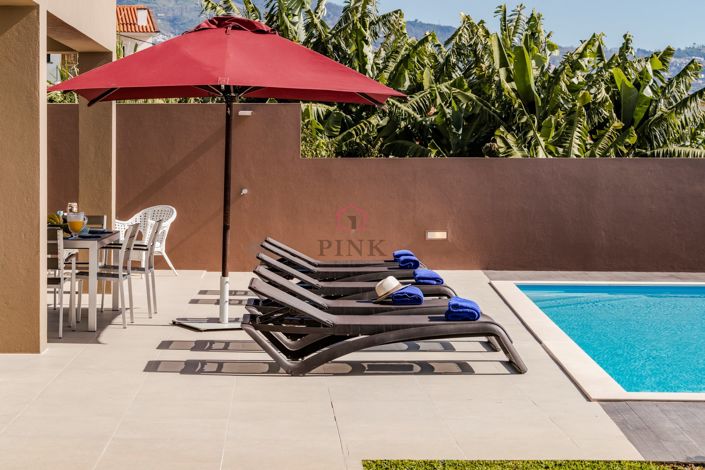 Image No.17-3 Bed Villa for sale