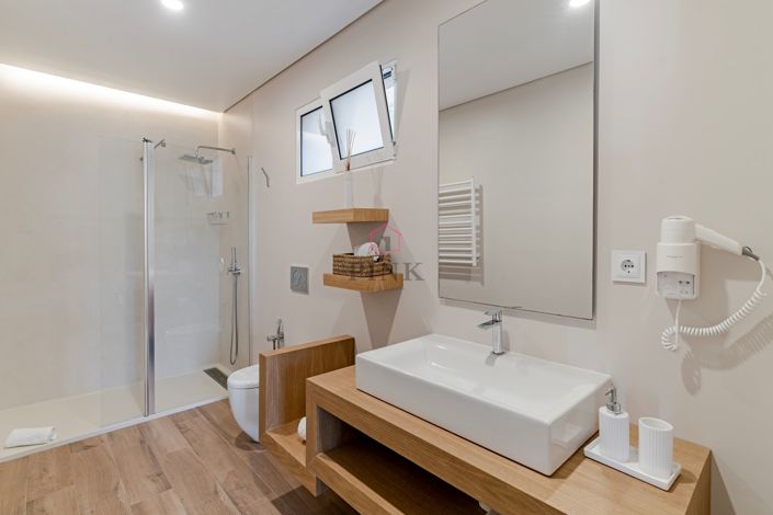 Image No.22-3 Bed Villa for sale