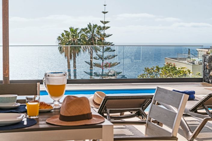 Image No.3-3 Bed Villa for sale