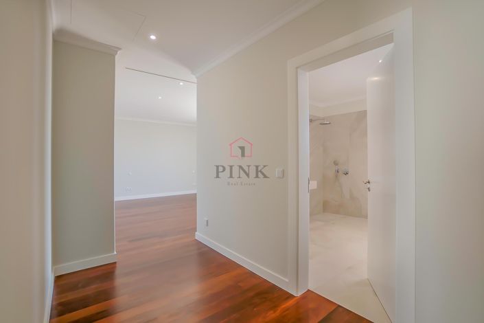 Image No.16-3 Bed Villa for sale