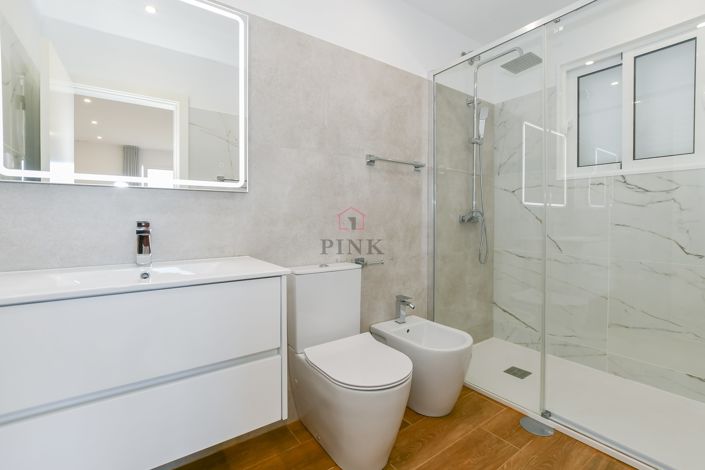 Image No.14-3 Bed Villa for sale