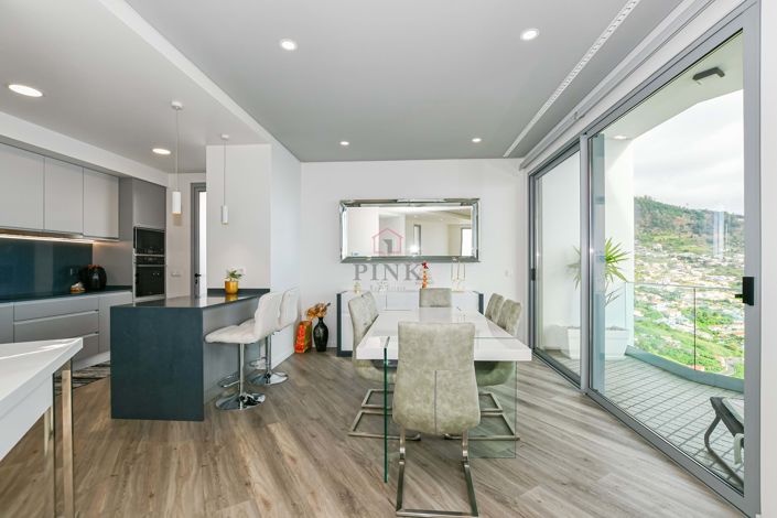 Image No.11-2 Bed Villa for sale