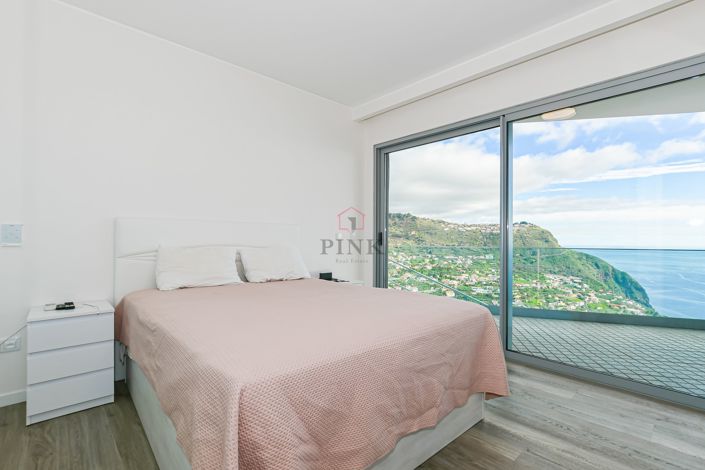 Image No.29-2 Bed Villa for sale