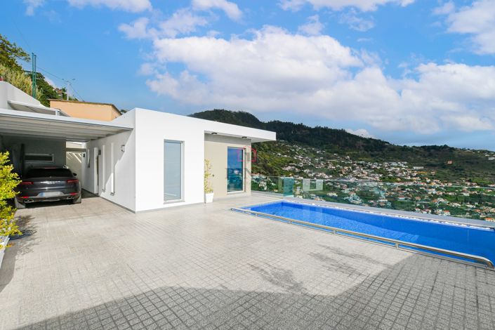 Image No.7-2 Bed Villa for sale