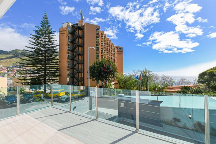 Image No.39-4 Bed Villa for sale