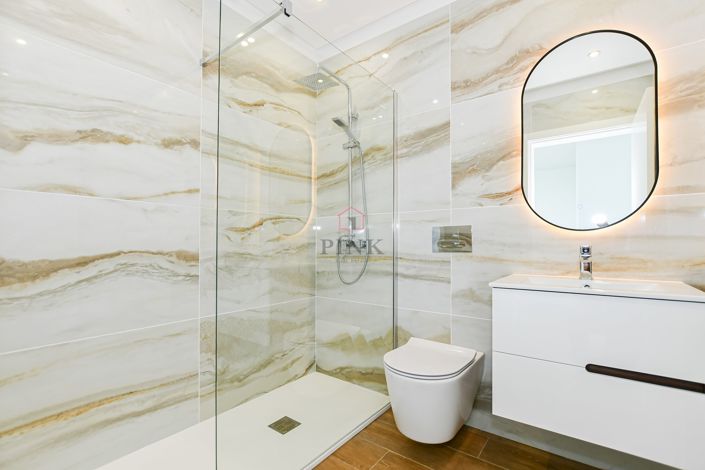 Image No.15-3 Bed Villa for sale