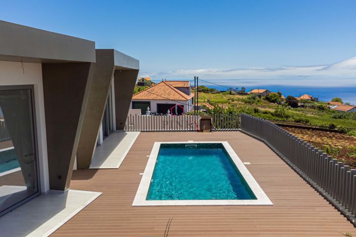 Image No.7-3 Bed Villa for sale