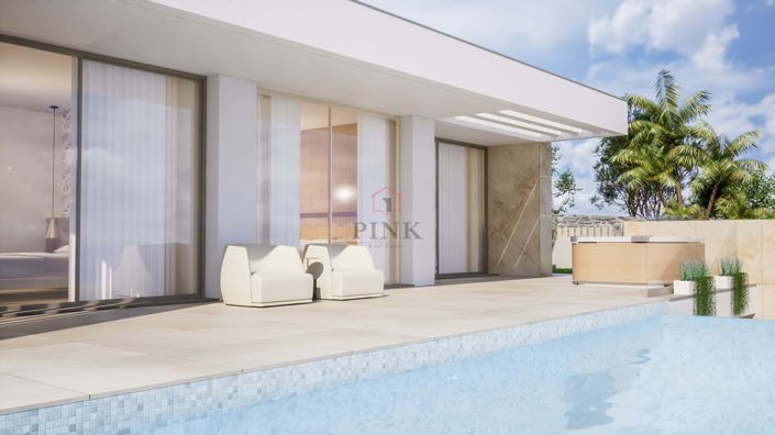 Image No.4-4 Bed Villa for sale