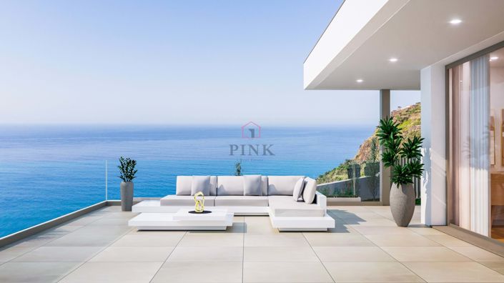 Image No.8-4 Bed Villa for sale