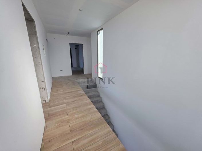 Image No.14-4 Bed Villa for sale