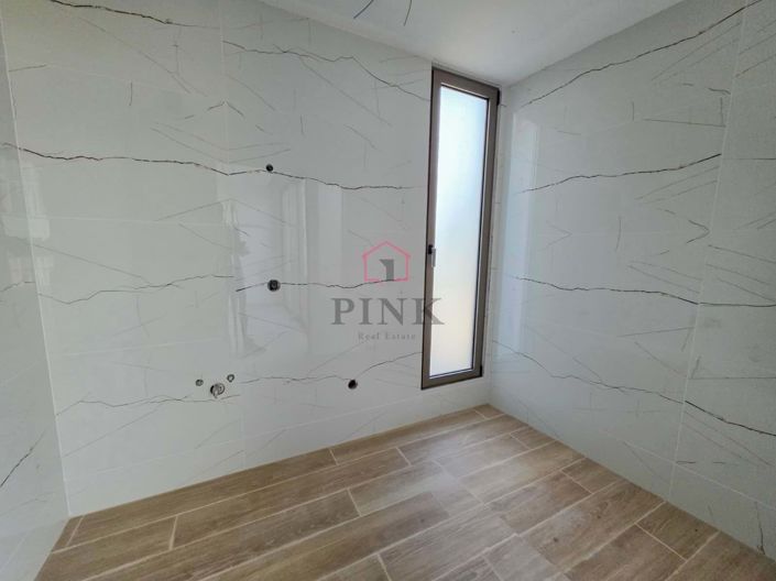 Image No.16-4 Bed Villa for sale